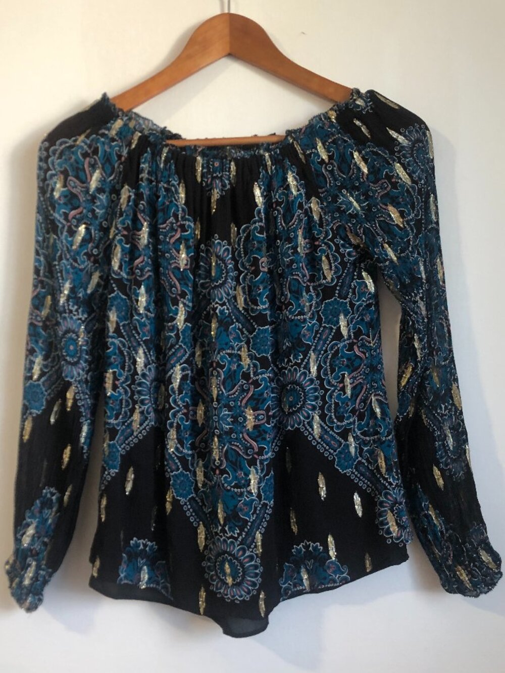 White House Black Market Off-the-shoulder Sheer Shimmery Gold Black Blue Top XS